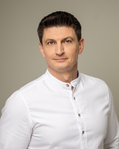tomku zsolt portré